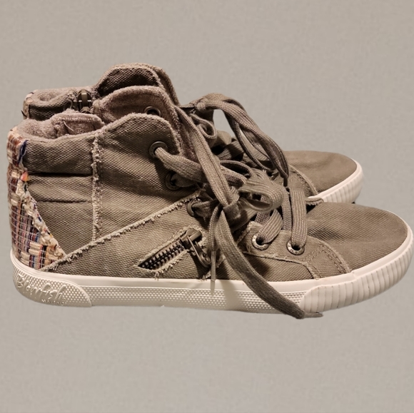 Hightop Blowfish Zip Up Boho Sneakers Size 8 - Picture 1 of 6